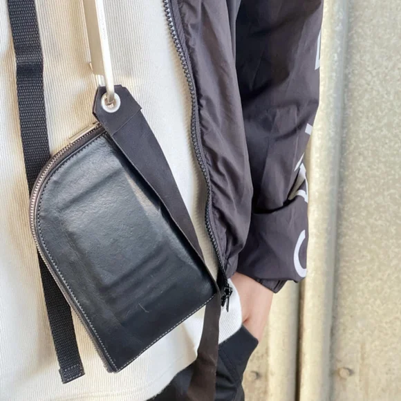 RICK OWENS NECK WALLET BLACK season 2020 in VGUC - Picture 2 of 10